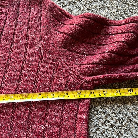 Woolrich Knit Sweater Womens Medium Ruby Heather Wool Blend VNeck Cable Knit Top - Picture 7 of 8
